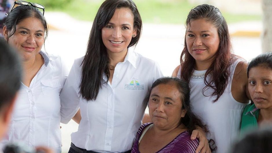 Resultado de imagen para laura fernández puerto morelos