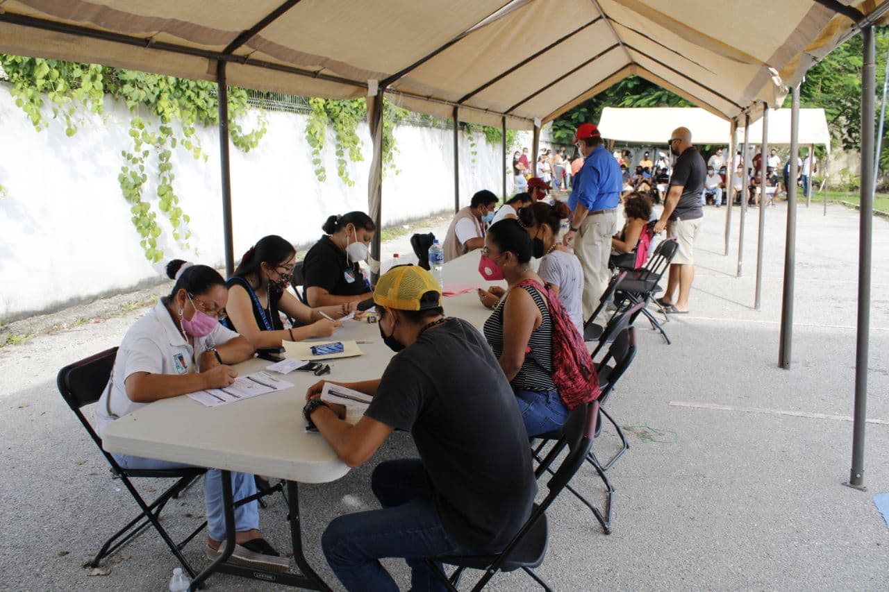 Inicia este martes en Puerto Morelos aplicación de segunda dosis de la  vacuna contra Covid-19, para jóvenes de 15 a 17 años - Comunicación Social  de Puerto Morelos