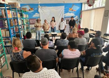 CAPACITAN A PRODUCTORES PARA MEJORAR LA PRODUCCIÓN EN LA ZONA AGRÍCOLA DE LEONA VICARIO