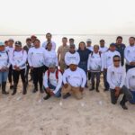 ENTREGA BLANCA MERARI EQUIPO DE LIMPIEZA DE PLAYAS CON HERRAMIENTAS Y UNIFORMES
